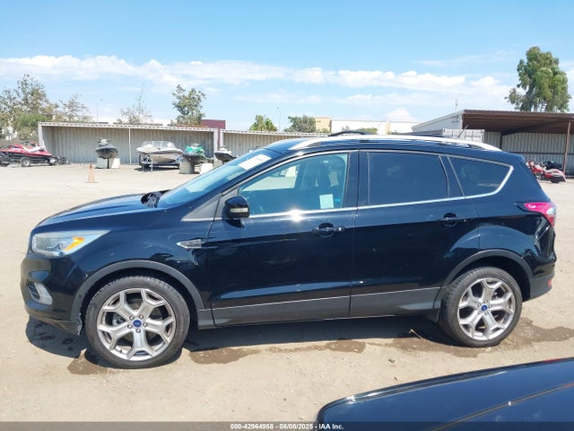 1FMCU9J94JUA24696 Ford 2018