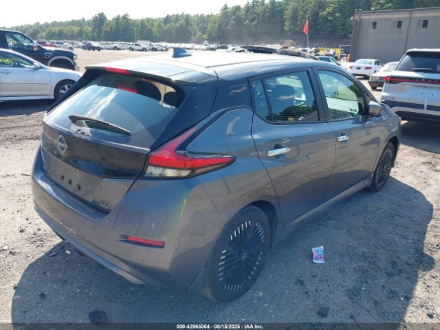 2024 NISSAN LEAF 1N4CZ1CVXRC551165 Photo 3