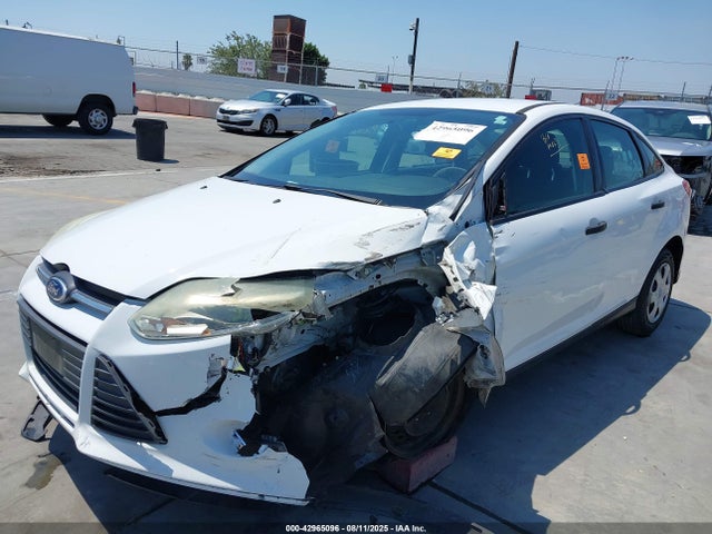 Ford 2014 2014 1FADP3E2XEL224753 Image 6