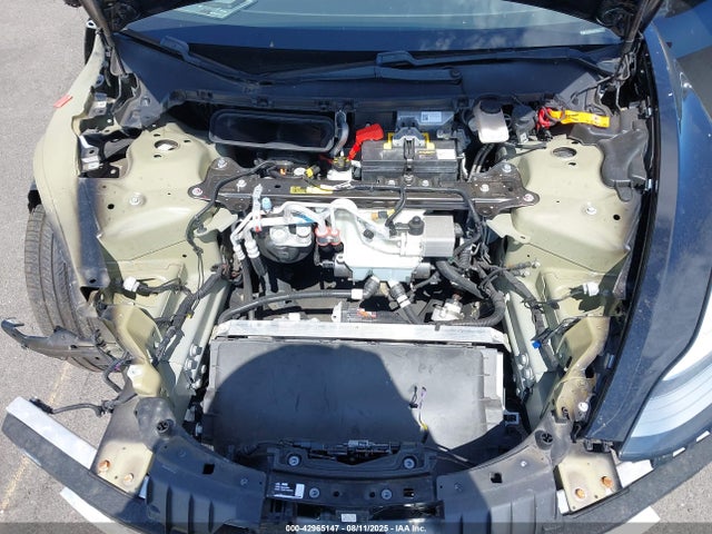 2018 TESLA MODEL 3 5YJ3E1EA1JF173633 Photo 9