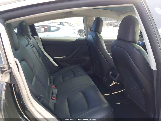 2018 TESLA MODEL 3 5YJ3E1EA1JF173633 Photo 7