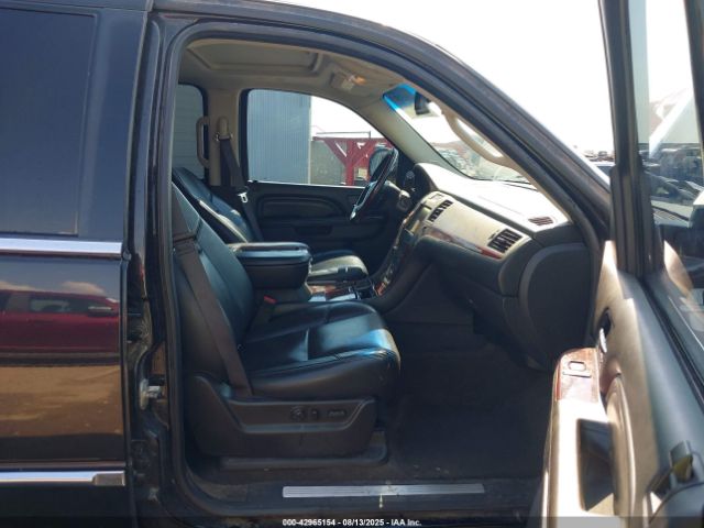 2013 CADILLAC ESCALADE ESV 1GYS4HEF0DR106968 Photo 4