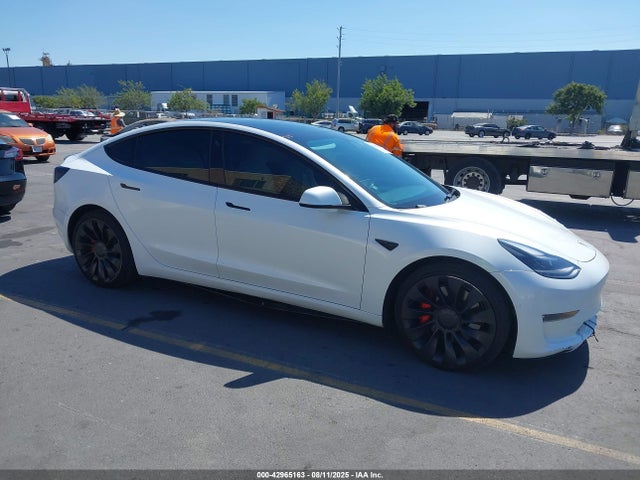 2022 TESLA MODEL 3 5YJ3E1ECXNF295799 Photo 0