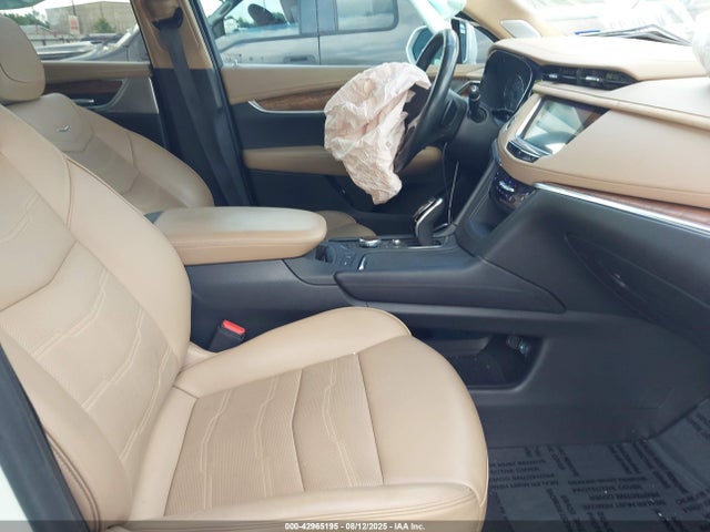 2020 CADILLAC XT5 1GYKNERS5LZ233183 Photo 4