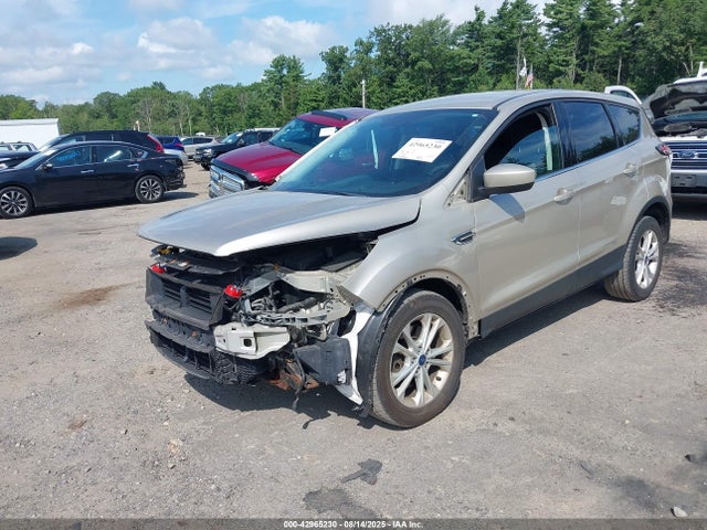 1FMCU9G94HUB93621 Ford Escape