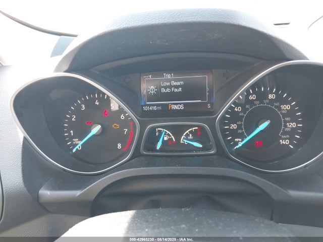 1FMCU9G94HUB93621 Ford Escape