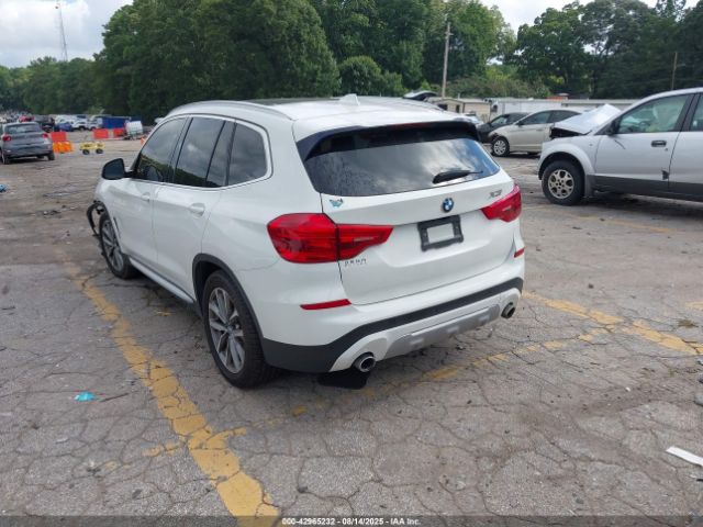2018 BMW X3 5UXTR9C51JLD73158 Photo 2
