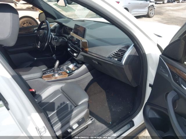 2018 BMW X3 5UXTR9C51JLD73158 Photo 4