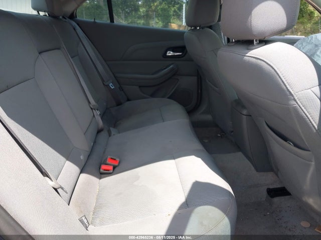 Chevrolet lkw 2015 1G11B5SL3FF326988 Image 8