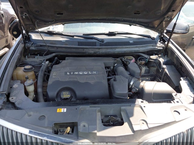 2LMHJ5NK9EBL50269 Lincoln MKT
