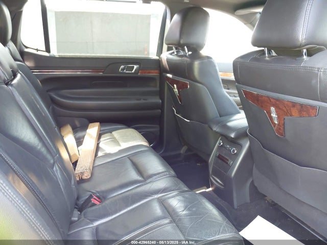 2LMHJ5NK9EBL50269 Lincoln MKT
