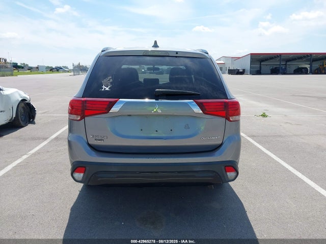 Mitsubishi mivec 2019 JA4AD3A34KZ030954 Image 16