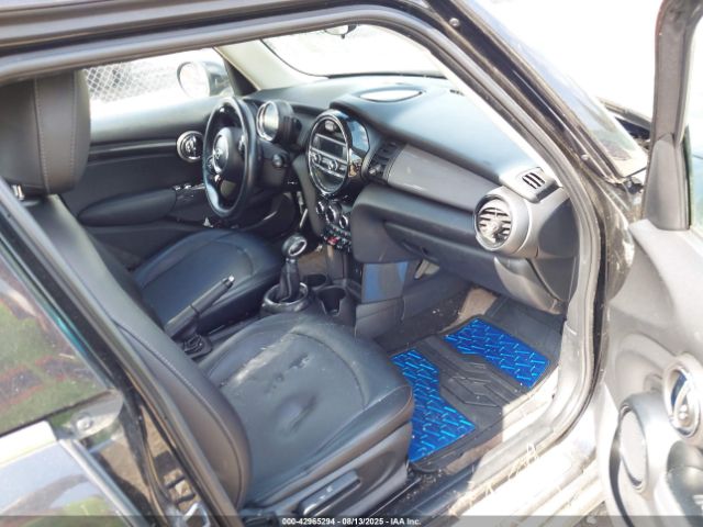 2016 MINI HARDTOP WMWXU1C55G2D11471 Photo 4