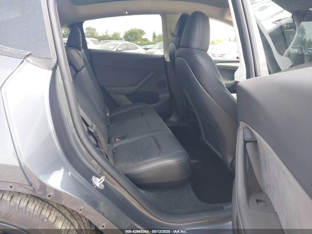 2023 TESLA MODEL Y 7SAYGDEE8PF893950 Photo 7