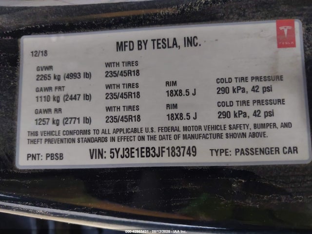 2018 TESLA MODEL 3 5YJ3E1EB3JF183749 Photo 8