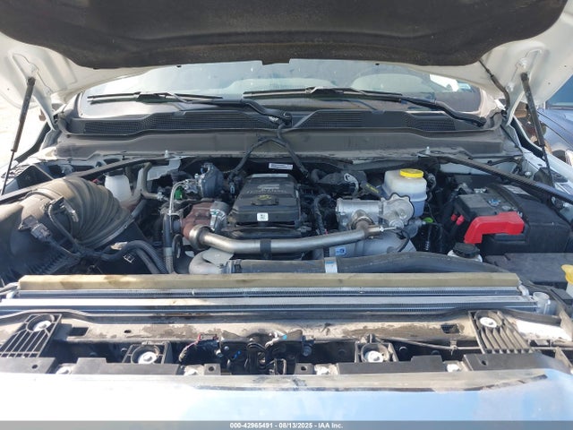 3C6UR5DL9RG266755 RAM 2500