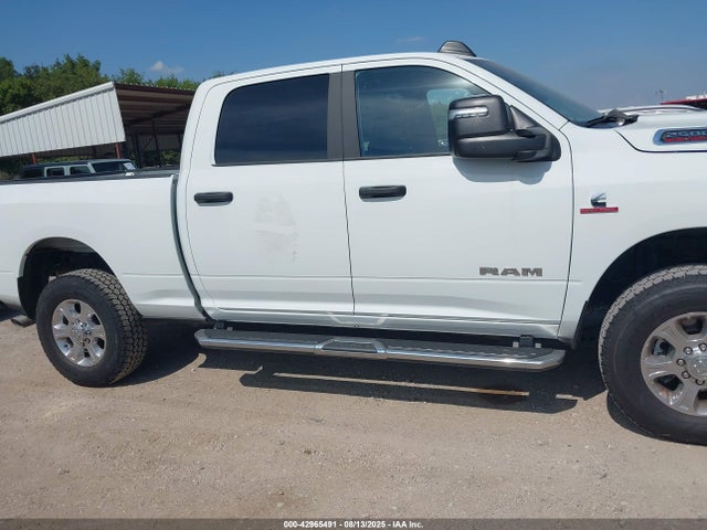 3C6UR5DL9RG266755 RAM 2500