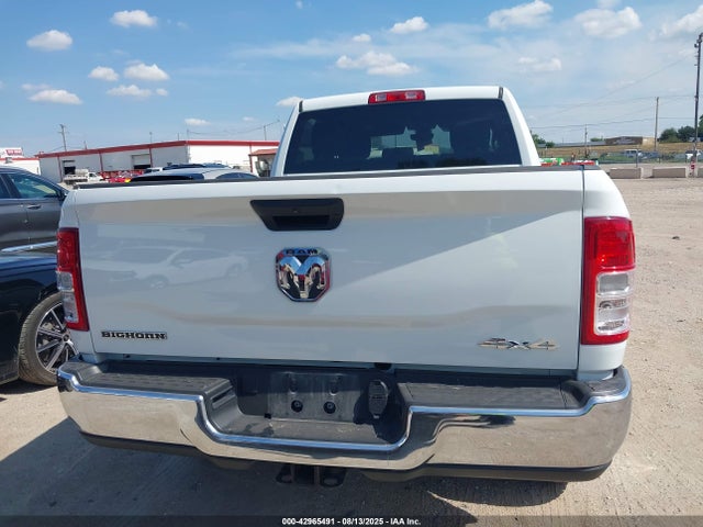 3C6UR5DL9RG266755 RAM 2500
