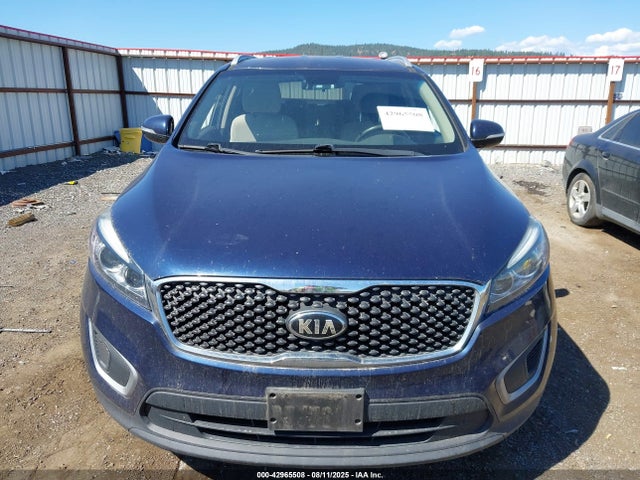 5XYPGDA52HG199781 KIA 2017