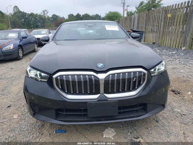 WBY33FK09RCR61811 BMW 2024