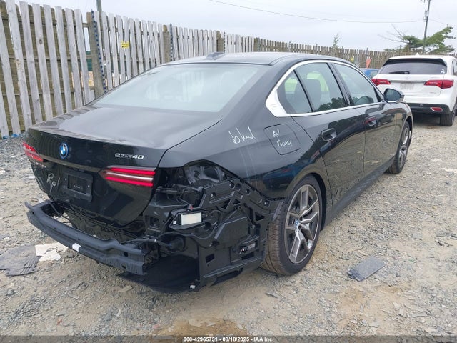 WBY33FK09RCR61811 BMW 2024