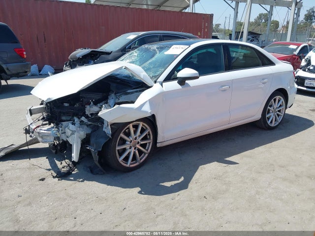 2016 AUDI A3 WAUA7GFF8G1056953 Photo 1