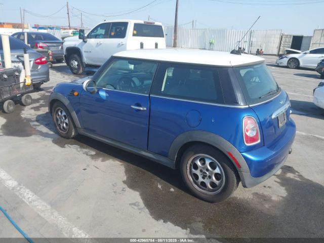 2012 MINI COOPER WMWSU3C57CT261972 Photo 2