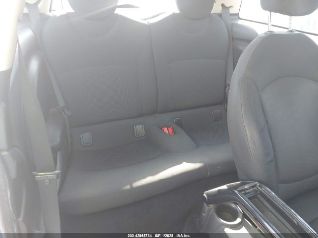 2012 MINI COOPER WMWSU3C57CT261972 Photo 7