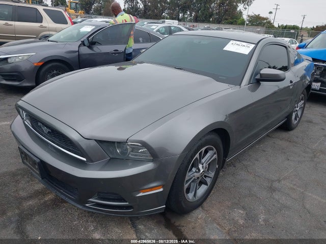 Ford 2014 2014 1ZVBP8AM0E5210254 Image 2