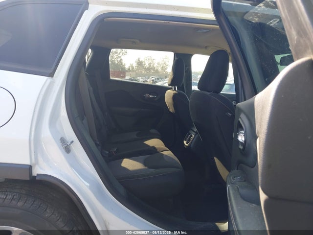 1C4PJLABXGW189485 Jeep 2016