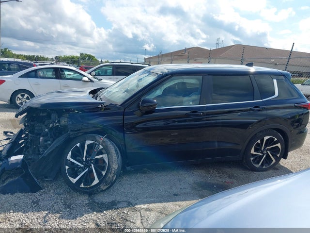 Mitsubishi Outlander 2024 JA4J3VA82RZ035039 Image 13