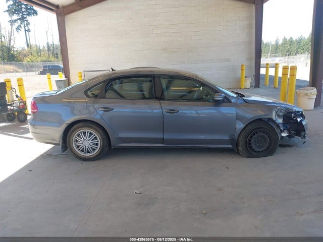 Volkswagen Passat 2014 1VWAP7A38EC008027 Image 12