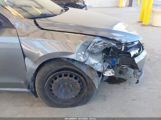 Volkswagen Passat 2014 1VWAP7A38EC008027 Image 6