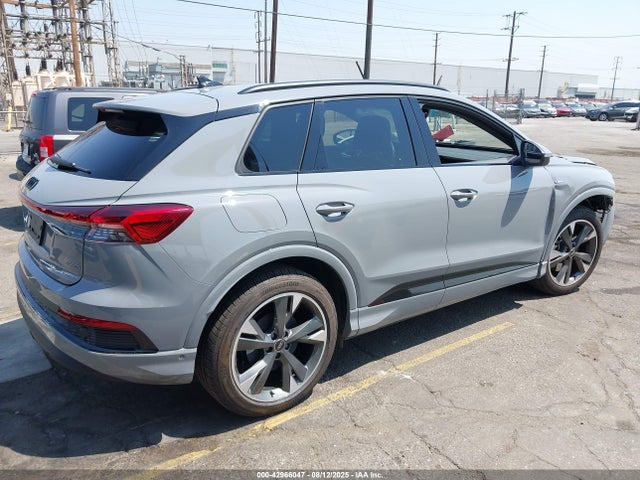 2024 AUDI Q4 E-TRON WA1LUBFZ9RP056715 Photo 3