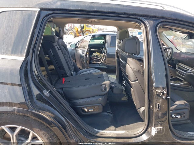 5UX23EM06R9V05054 BMW 2024