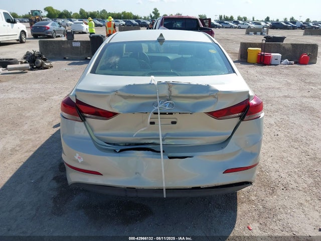 KMHD74LF6HU391997 Hyundai Elantra