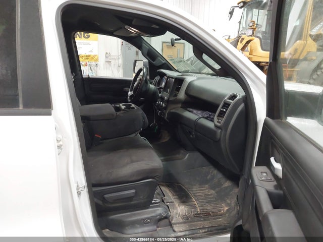 RAM 1500 2022 1C6SRFGT5NN160748 Image 5