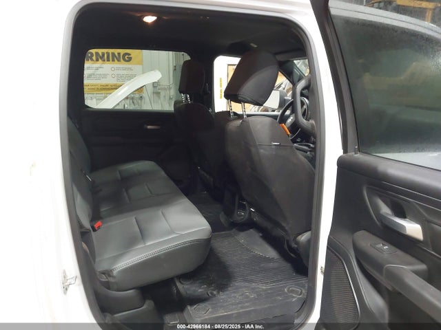 RAM 1500 2022 1C6SRFGT5NN160748 Image 8