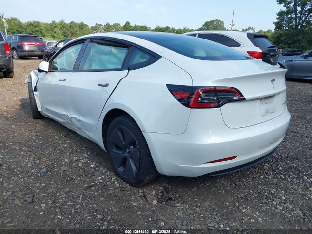2023 TESLA MODEL 3 5YJ3E1EB5PF680410 Photo 2