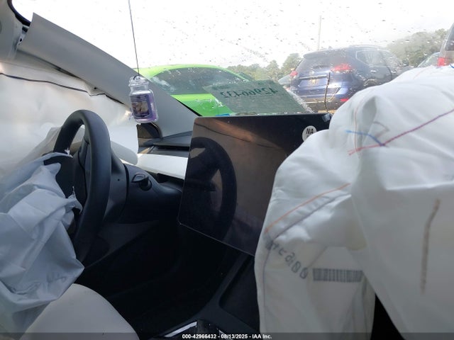 2023 TESLA MODEL 3 5YJ3E1EB5PF680410 Photo 6