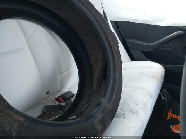 2023 TESLA MODEL 3 5YJ3E1EB5PF680410 Photo 7