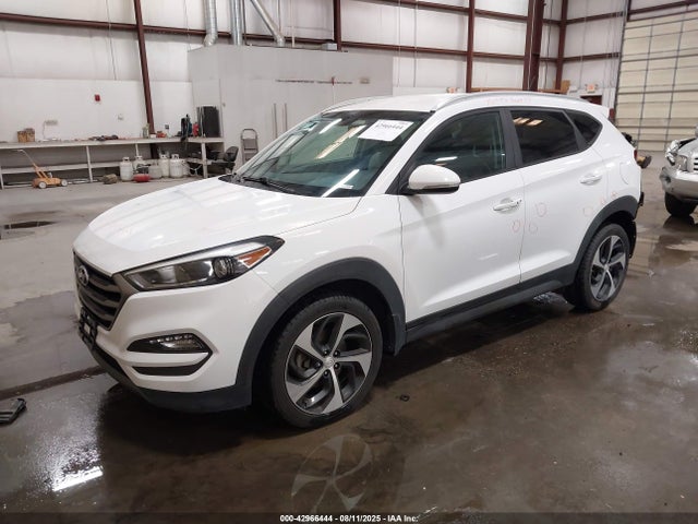 Hyundai Tucson 2016 KM8J3CA28GU059728 Image 2