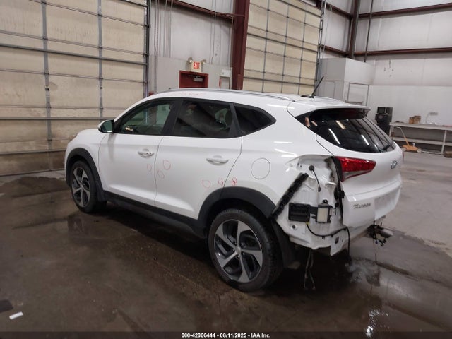 Hyundai Tucson 2016 KM8J3CA28GU059728 Image 3
