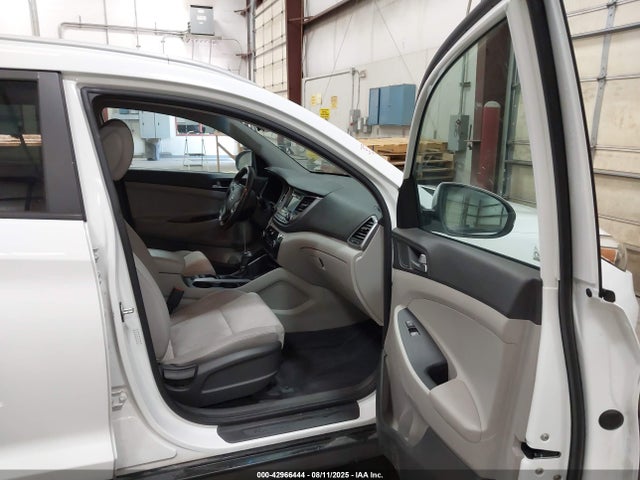 Hyundai Tucson 2016 KM8J3CA28GU059728 Image 5