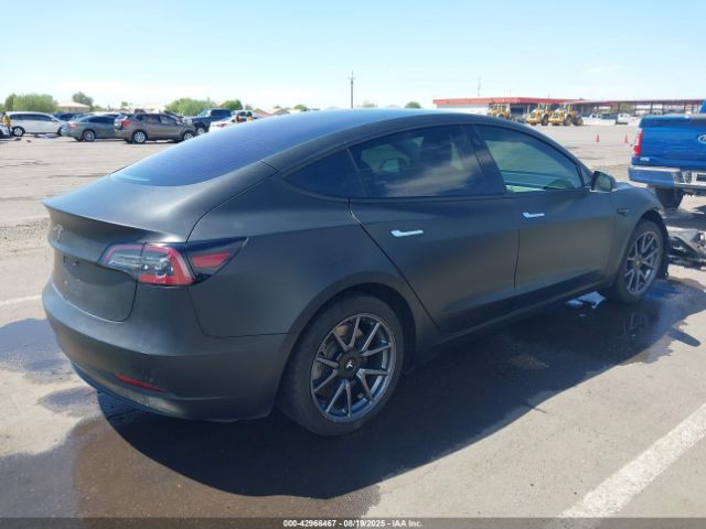 2018 TESLA MODEL 3 5YJ3E1EA4JF021040 Photo 3