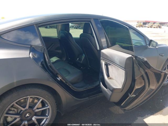 2018 TESLA MODEL 3 5YJ3E1EA4JF021040 Photo 7