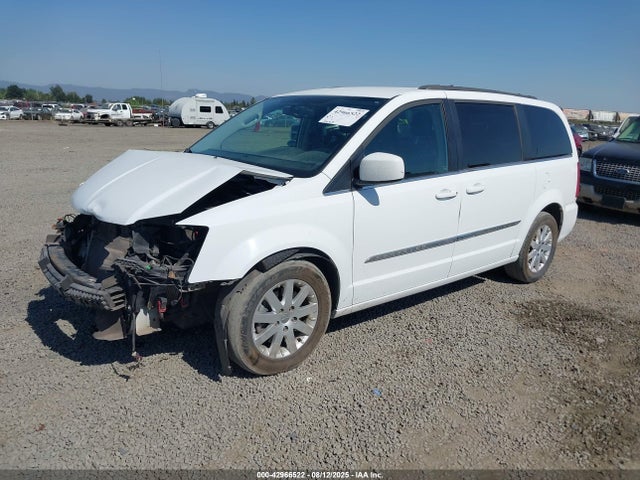 2C4RC1BG6GR187758 Chrysler Town and Country