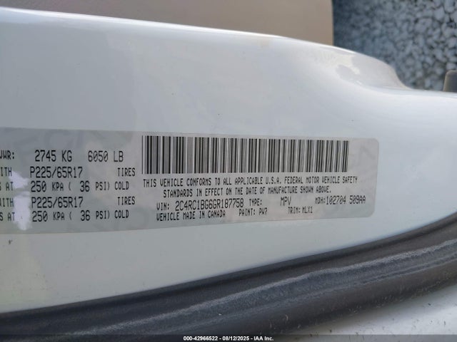 2C4RC1BG6GR187758 Chrysler Town and Country