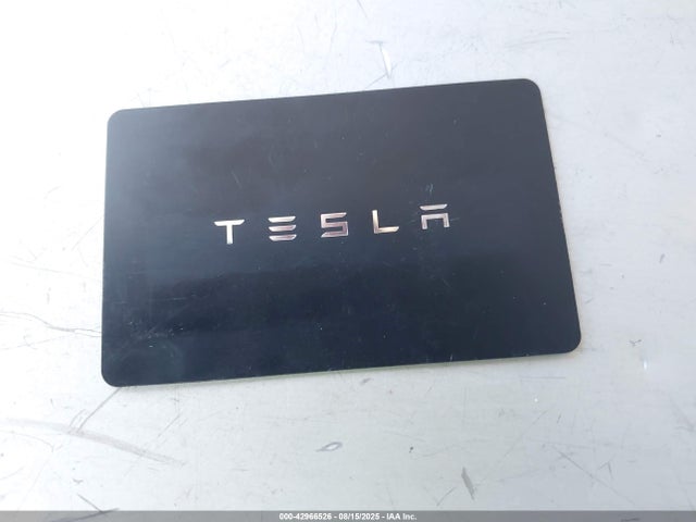 2025 TESLA MODEL 3 5YJ3E1EA1SF049489 Photo 10