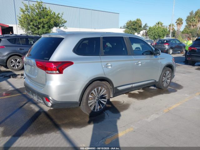 2020 MITSUBISHI OUTLANDER JA4AZ3A30LZ022529 Photo 3